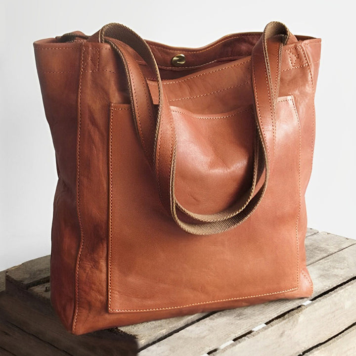 Claire - Timeless Tote Bag