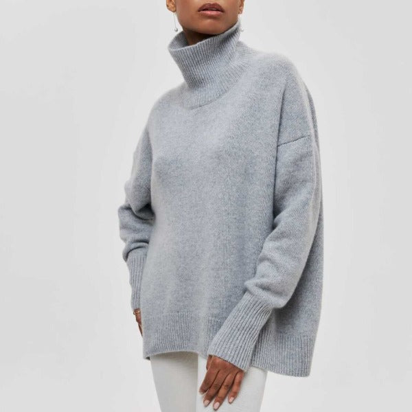 Sofia - Oversized Turtleneck