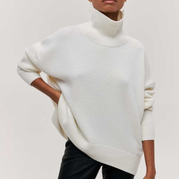 Sofia - Oversized Turtleneck