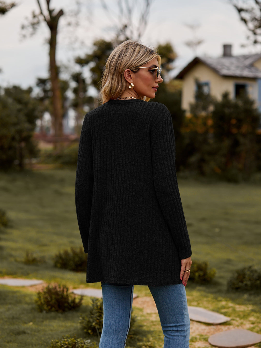 Hana - Elegant Ribbed Cardigan