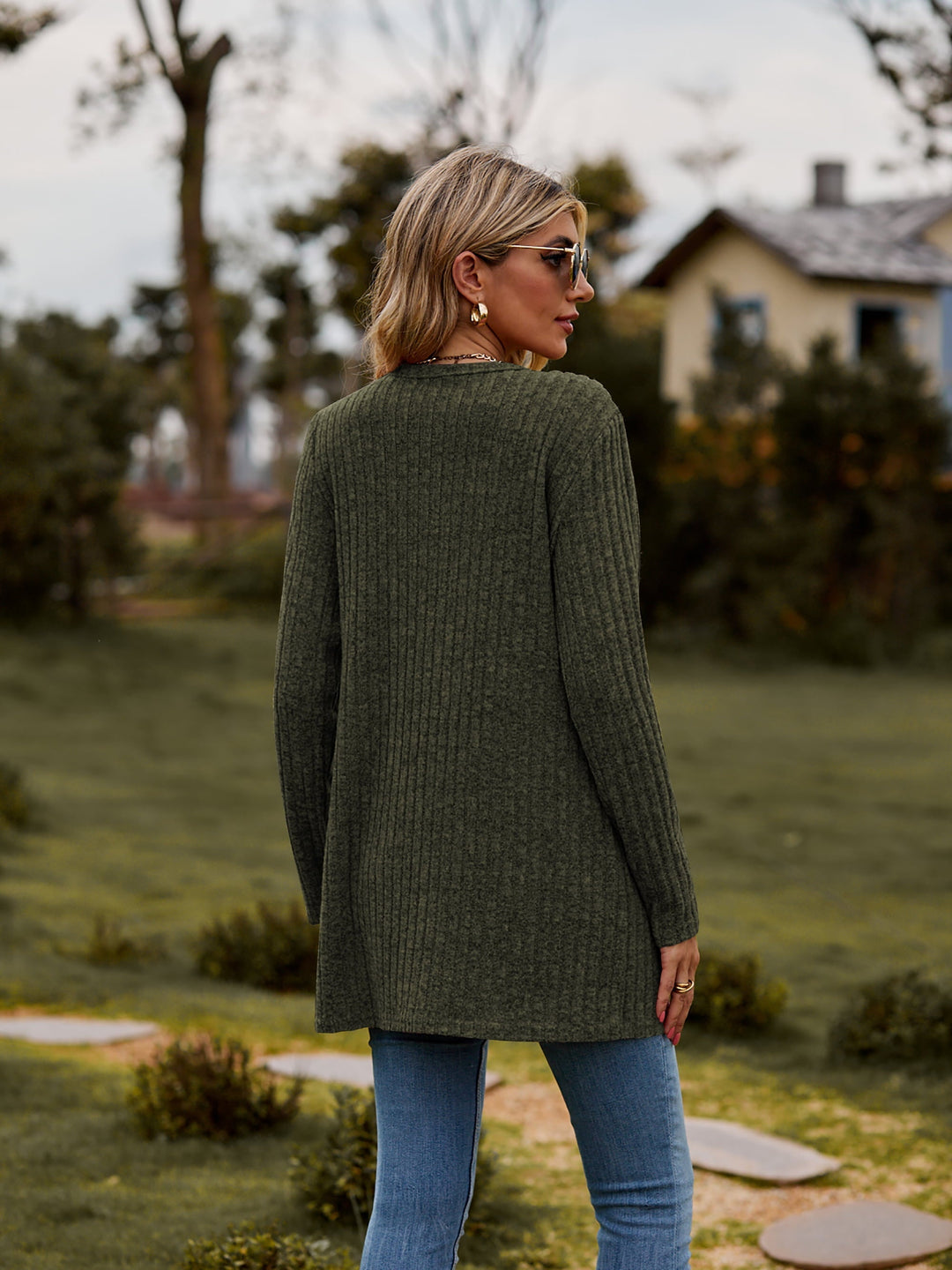 Hana - Elegant Ribbed Cardigan